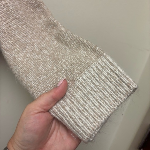 Ruby Moon Cropped Hooded Sweater - Picture 6 of 9